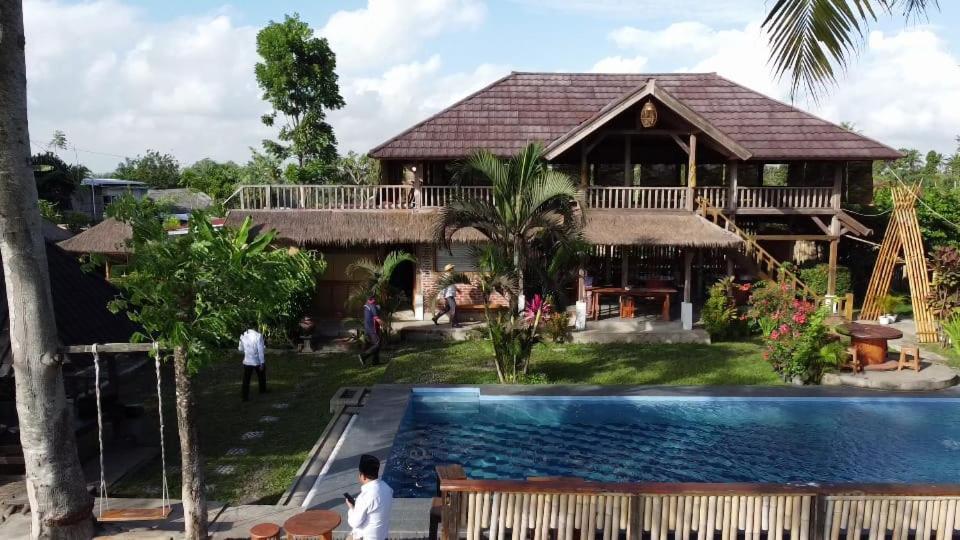 Sangyang Peraja Bungalows Loyok מראה חיצוני תמונה