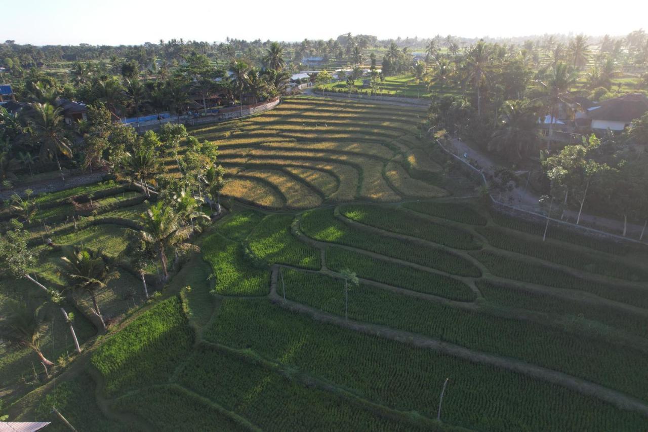 Sangyang Peraja Bungalows Loyok מראה חיצוני תמונה