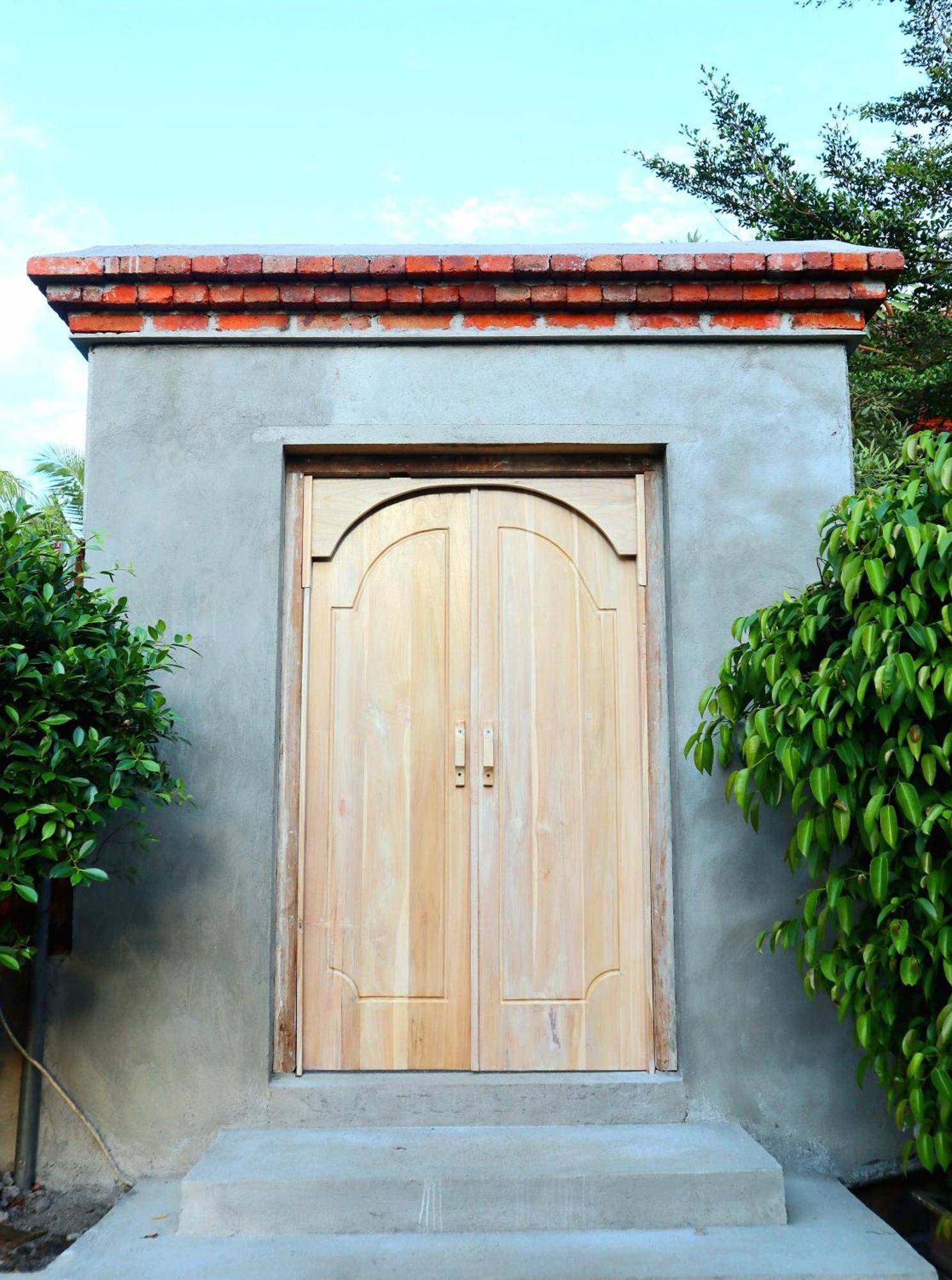 Sangyang Peraja Bungalows Loyok מראה חיצוני תמונה