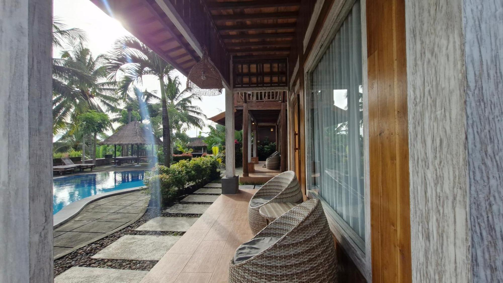Sangyang Peraja Bungalows Loyok מראה חיצוני תמונה