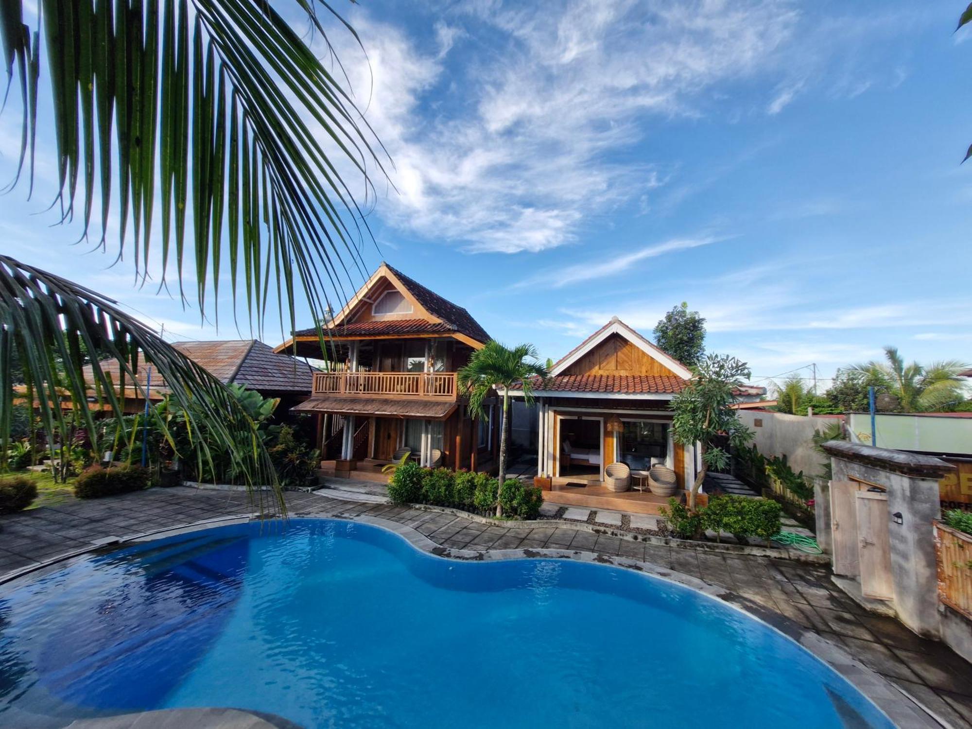 Sangyang Peraja Bungalows Loyok חדר תמונה